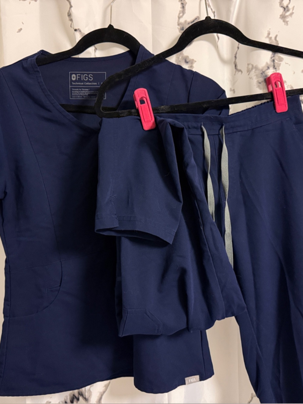 Figs Aburi Scrub Top & Yola Scrub Pants SZ Small in Navy